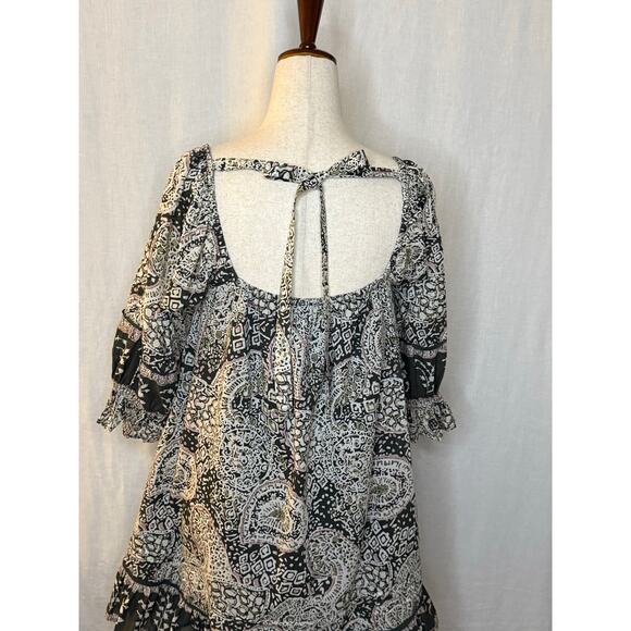 Cleobella Anila Grey Pink and White Bloc Print Mini 
Size XS - Picture 4 of 6